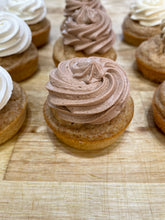 Load image into Gallery viewer, Large Pupcakes