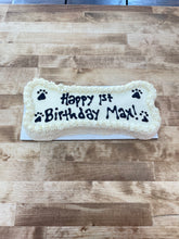 Load image into Gallery viewer, Classic Cakes