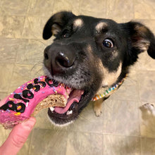 Load image into Gallery viewer, Donut Cake