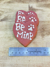 Load image into Gallery viewer, Heart Cookie
