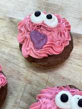 Load image into Gallery viewer, Love Monster Pupcake
